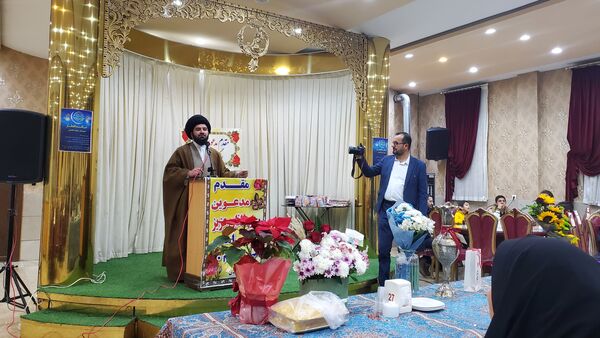 بروجنی‌ها به استقبال حاجیه دانش‌آموز 