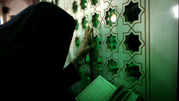 سفر دختران به سرزمین راز و نیاز؛ بازخوانی حماسه در قامت میراث‌داران نور