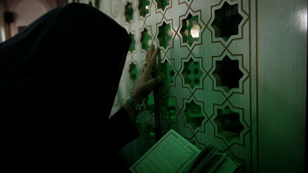 سفر دختران به سرزمین راز و نیاز؛ بازخوانی حماسه در قامت میراث‌داران نور