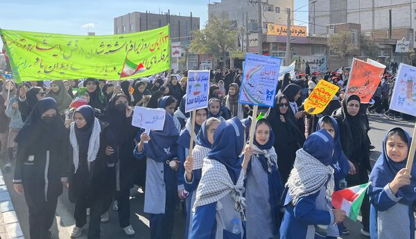 سیزده آبان؛ روز تجدید میثاق ملت با آرمان‌های انقلاب