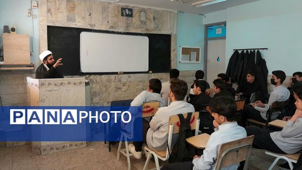 آوای مقاومت و همدلی 