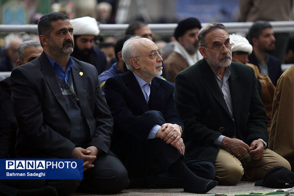 نماز جمعه تهران - ۱۲ بهمن