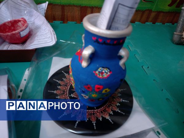 داوری آثار هنری مسابقات فرهنگی هنری آموزش و پرورش ناحیه ۳ 