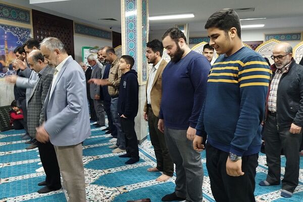 مراسم افطاری فرماندهان بسیج دانش‌آموزی و فرهنگیان در آموزش و پرورش ناحیه دو شهرری 