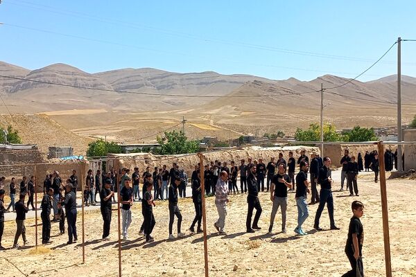 مراسم سوگواری سالار شهیدان حضرت اباعبدالله الحسین (ع) در روستای گزکوه 