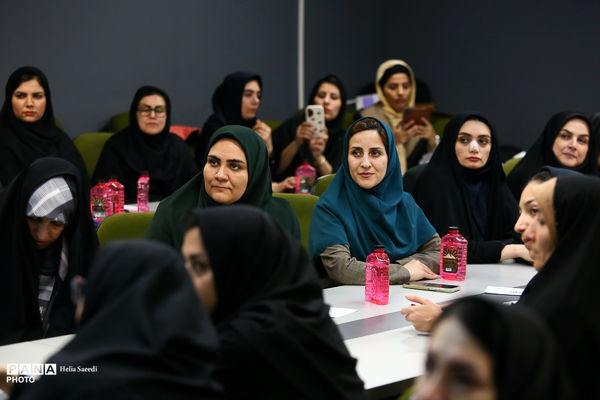  اختتامیه نشست آموزشی هوش مصنوعی