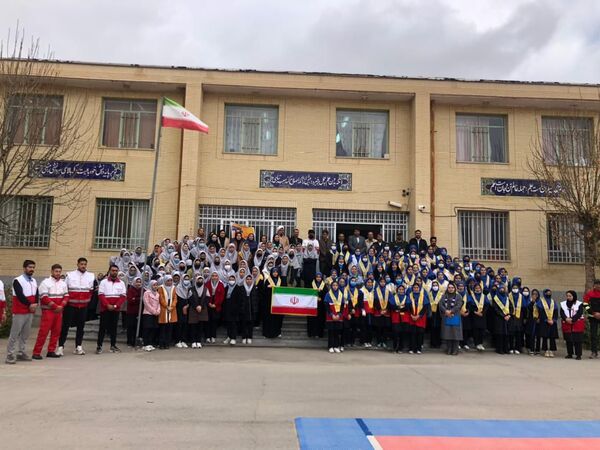 برگزاری مانور زلزله در شهرستان رازوجرگلان 