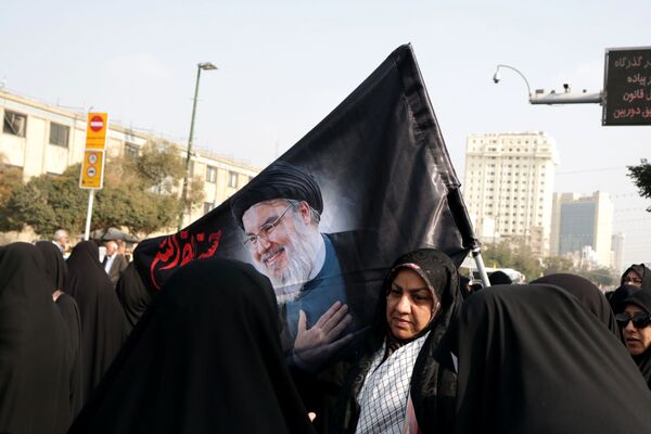 مراسم باشکوه تشیع شهید سردار نیلفروشان در مشهد مقدس 