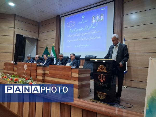 نشست کنشگران فرهنگی ،اجتماعی و سیاسی شهرستان کاشمر کاشمر