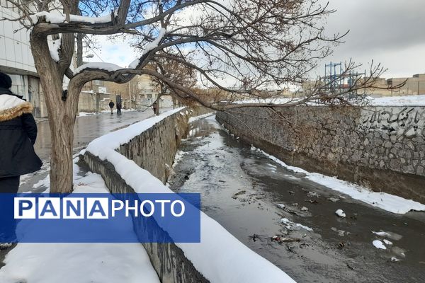 بارش اولین برف پاییزی و تعطیلی مدارس و ادارات استان خراسان رضوی