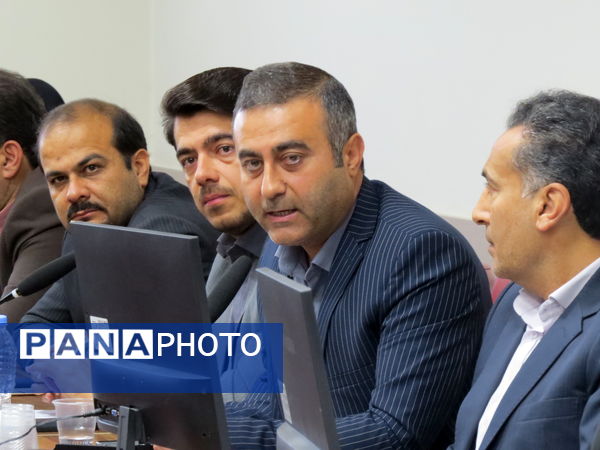 برگزاری دومین جلسه شورای آموزش و پرورش استان در محل استانداری 