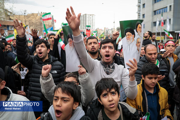 راهپیمایی ۲۲ بهمن در تهران