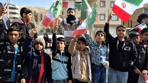 حضور پرشور مردم سپیدان در راهپیمایی ۲۲ بهمن