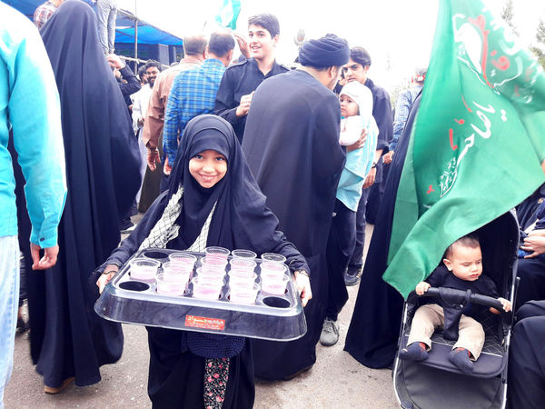 اندوه و حزن دانش‌آموزان از شهادت خادمان ملت