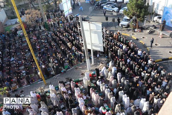 شکوه وحدت در قرچک؛ اقامه باشکوه نماز عید سعید فطر در صفوفی الهی