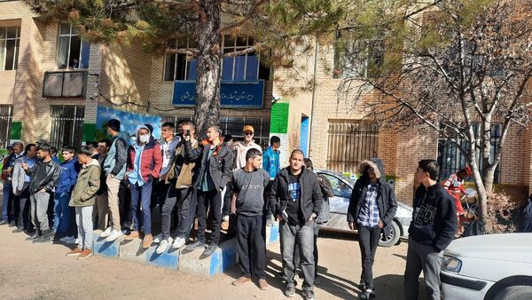 مانور سراسری زلزله در دبیرستان  پسرانه عشایر یاسوج 