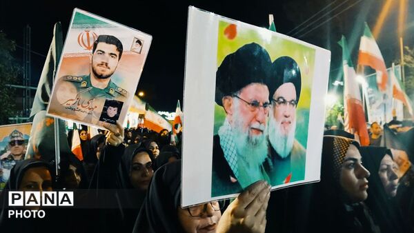 هم‌ صدایی با شکوه مردم پلدختر برای ایران؛ جلوه وحدت در خیابان‌‌های شهر