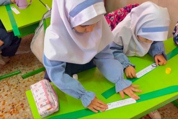 یادواره شهدا در آموزشگاه شاهد فرهنگ پیشوا