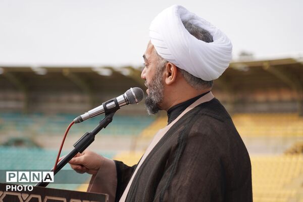 برپایی نماز عید سعید فطر در بم
