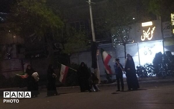 رژه ماشینی در خیابان امام خمینی نیشابور 