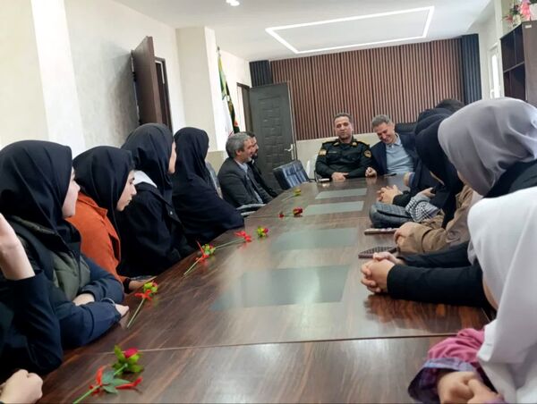هم‌صدایی نسل آینده با حافظان امنیت