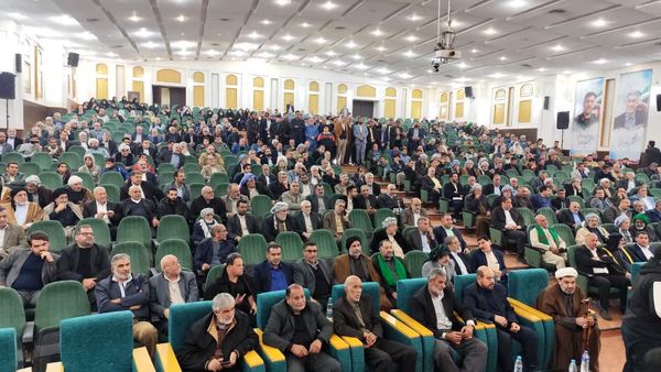 گردهمایی بزرگ پیشکسوتان جهاد و شهادت کارون با یاد یاران آسمانی؛ سردار سلیمانی و سردار تقوی‌فر