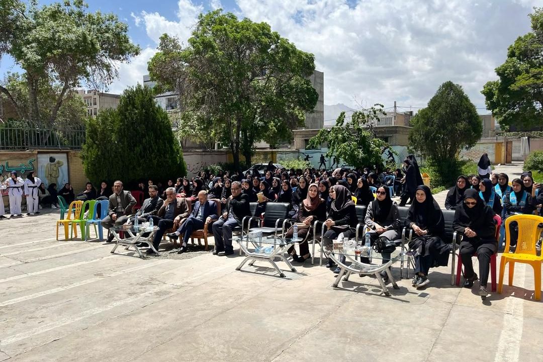 جشن تقدیر از دختران درخشان دیروز و آینده‌سازان فردا