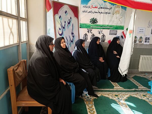 مراسم هفته مقدس در مدرسه فاطمیه خلیل آباد