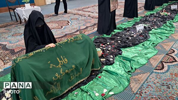 همایش شیرخوارگان حسینی در چهارباغ 
