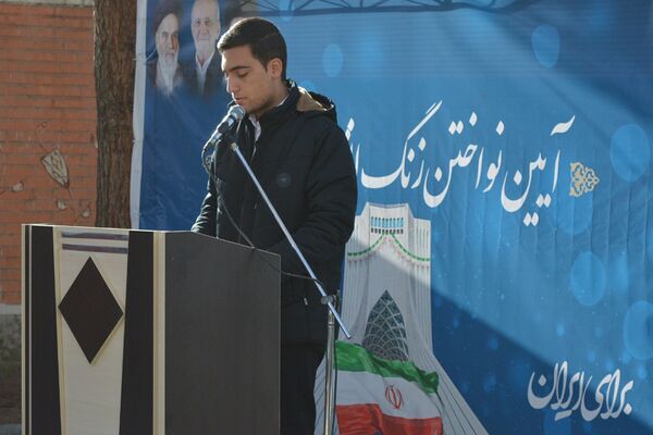 طنین زنگ انقلاب در بهارستان‌دو 