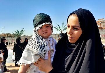 خوابِ ابدی در آغوشِ شکوفه‌های وطن؛ مراسم شیرخوارگان حسینی در گلزار شهدا