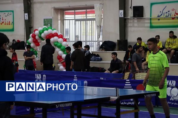  اختتامیه اولین روز از چهل و یکمین دوره مسابقات استانی تنیس روی میز در مهریز