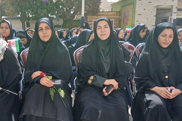 آیین بازگشایی مدارس با حضور نماینده مجلس شورای اسلامی در کهریزک 