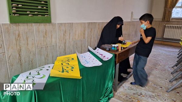 محفل نورانی انس با قرآن کریم به پاسداشت یاد رهبر شهید