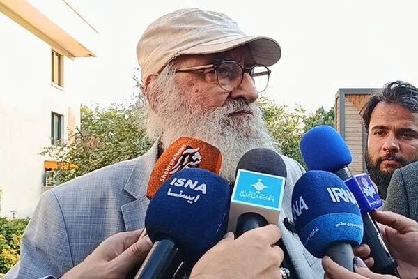 دیدار ۳ ساعته با رهبر شهید انقلاب برای من روایت دیگری از شخصیت ایشان بود