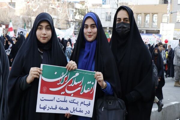راهپیمایی ۲۲ بهمن در شهرستان پاکدشت 