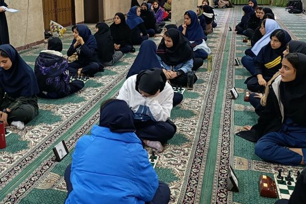 اختتامیه مسابقات شطرنج دختران بهارستان دو