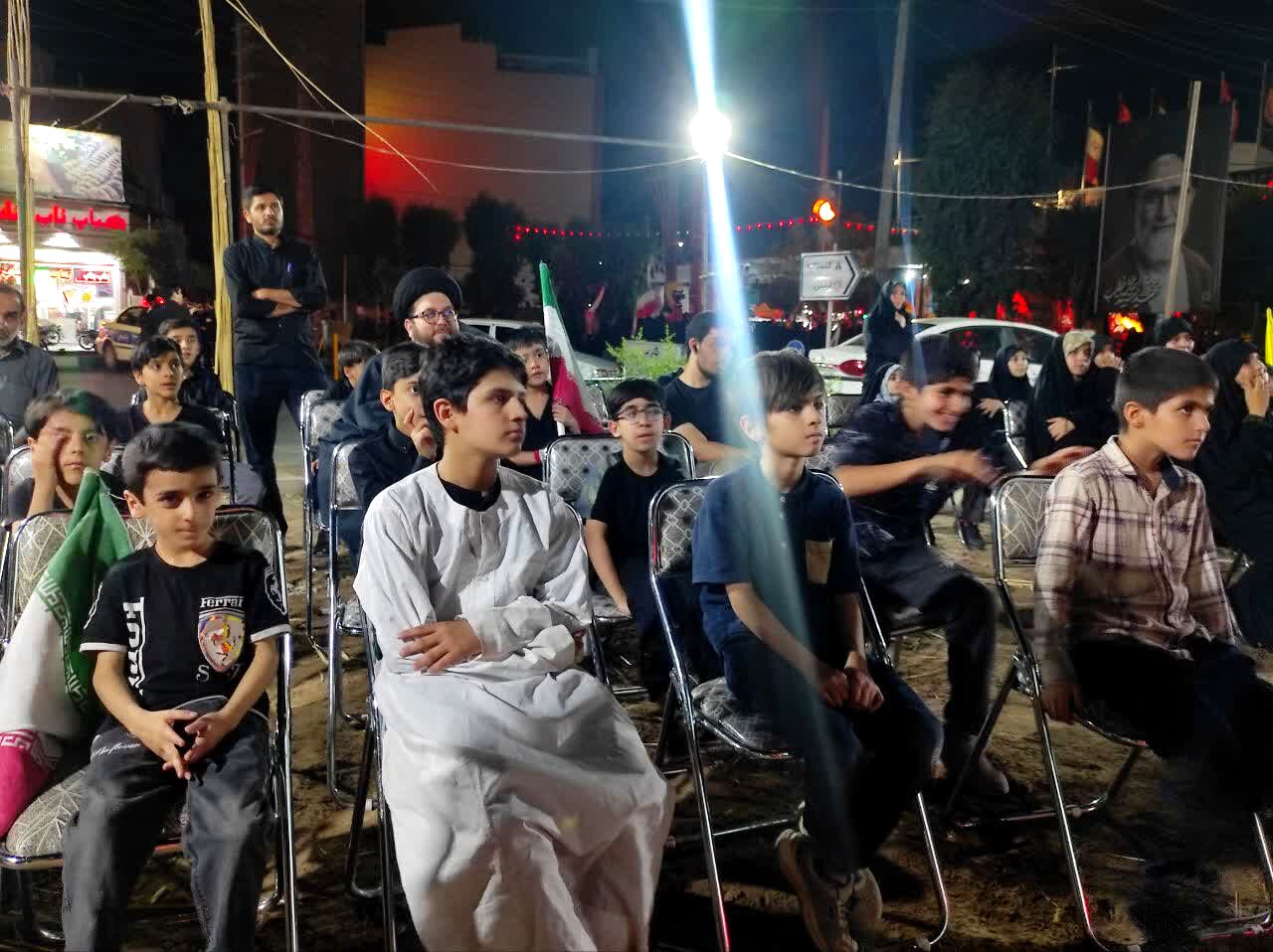 سازمان دانش آموزی قم در خدمت عزاداران حسینی
