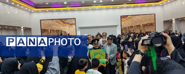 ابرکوه، میزبان خدام حرم رضوی