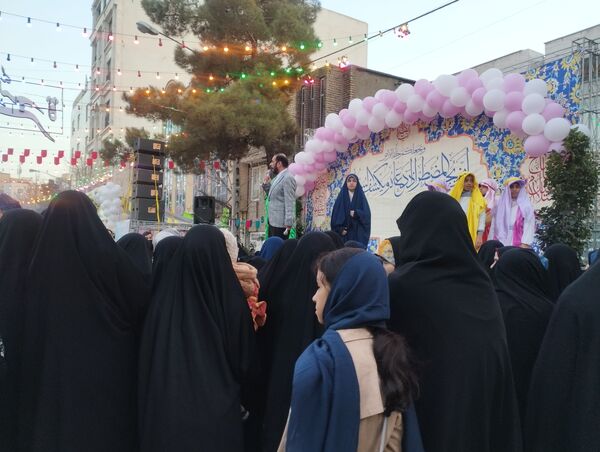 جشن بزرگ خیمه الانتظار در خیابان انتظار