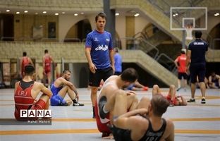 رنگرز: از ورزشکار سالاری دوری کنید/در انتخاب کادر  فنی باید خوش سلیقه‌ای انجام دهیم