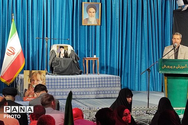 اجتماع فرهنگیان میهن دوست در خیابان کشوردوست