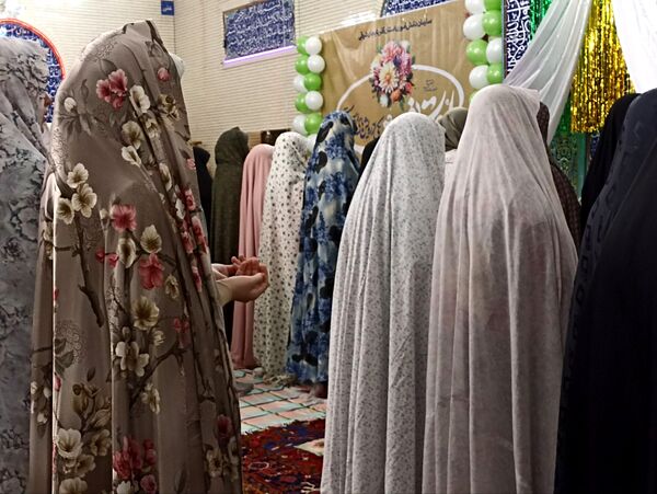  اعتکاف دختران پیشتاز در مسجد منا تبریز
