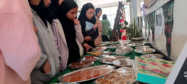 سوگواره حلوا و خرما به مناسبت دهه فاطمیه