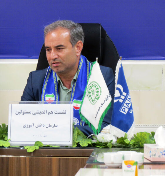 نشست هم‌اندیشی سازمان دانش‌آموزی خراسان شمالی با حضور معاون پرورشی فرهنگی