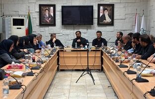 تشریح برنامه‌های استقبال و بدرقه زائران در نشست رئیس ستاد گردشگری شهرداری تهران با مدیران گردشگری مناطق ۲۲ گانه