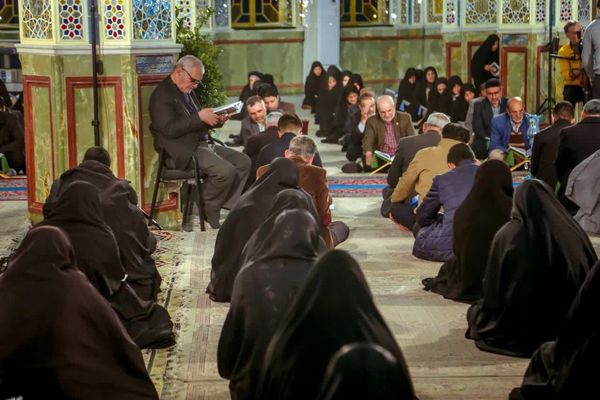 آیین ملی جزء خوانی قرآن کریم در حرم مطهر حضرت محمد هلال بن علی(ع)
