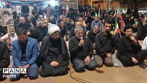 حضور مسئولان شهرستان در شب‌های تجمع؛ همدلی و همراهی در کنار مردم تویسرکان