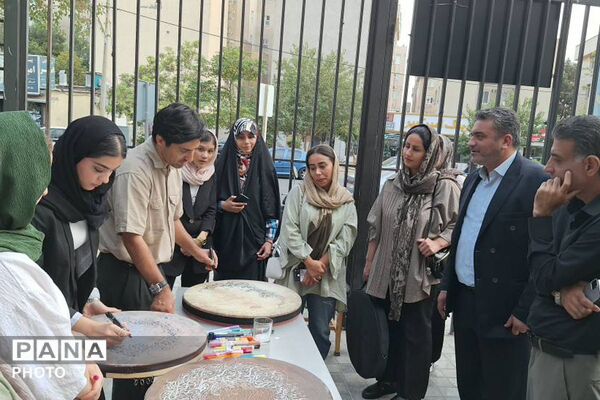 تجربه‌ای متفاوت در خوشنویسی