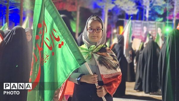 اجتماعات شبانه رشتخوار در سوگ رهبر شهید